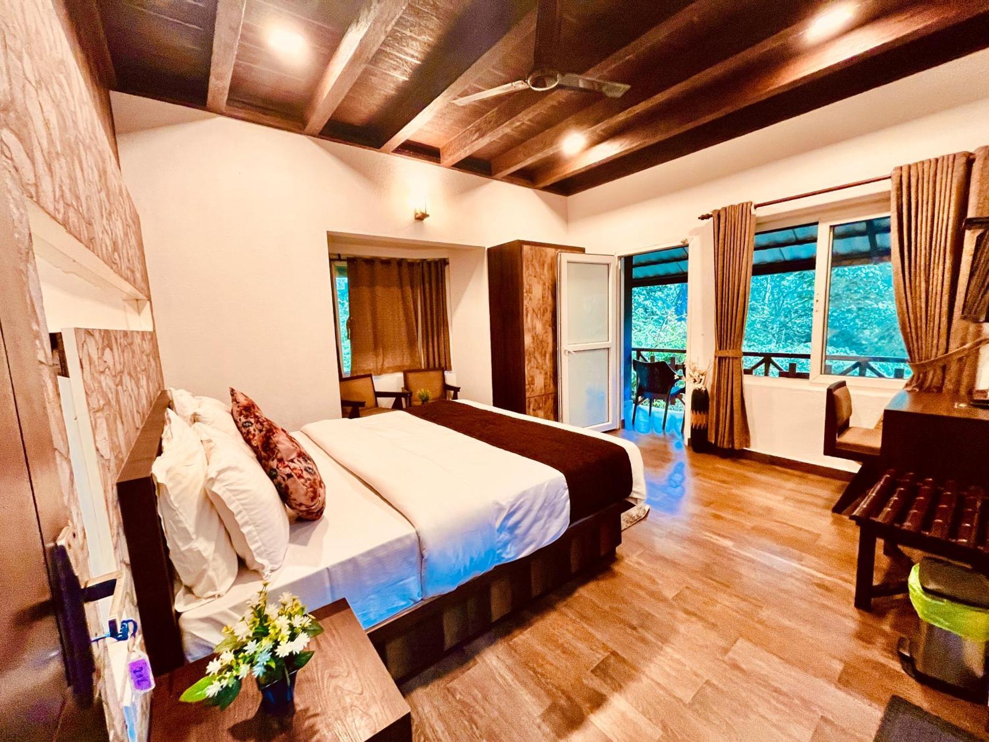 Munnar Tea Estate Cottage And Resort - Away From City Hustle Kültér fotó