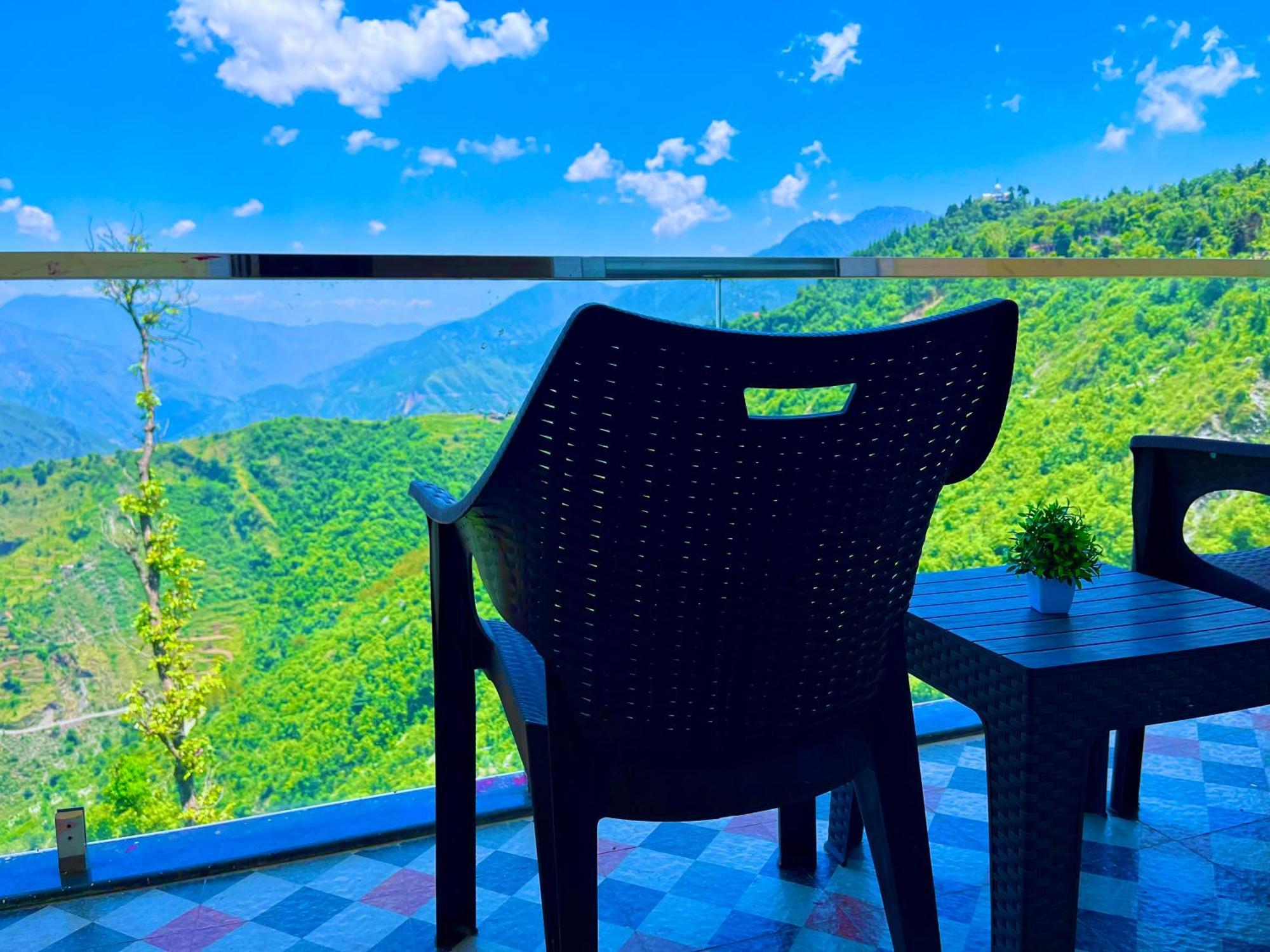 Munnar Tea Estate Cottage And Resort - Away From City Hustle Kültér fotó